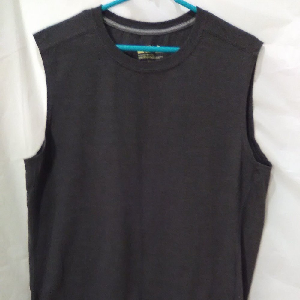 Xersion Men's Sleeveless Crew Neck Tank Top Color Gray Size Large